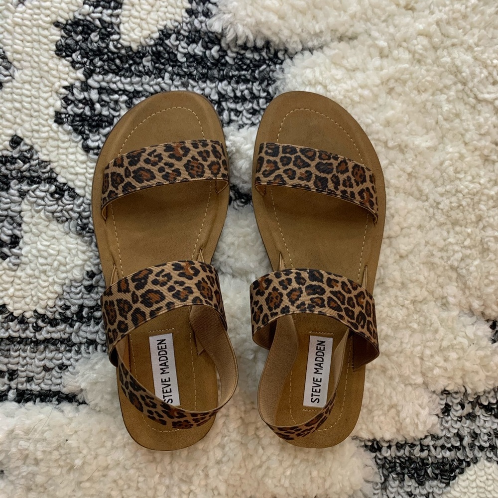 Steve Madden sandals